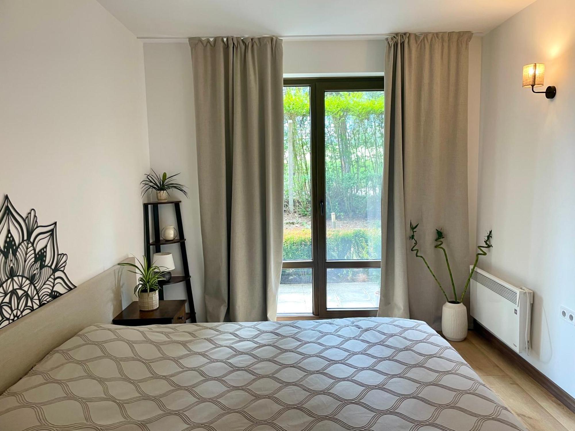 Ground Floor 2-Bedrooms, 2-Bathrooms Apartment Near Bansko In A Complex With Pools And Spa Included رازلوغ المظهر الخارجي الصورة